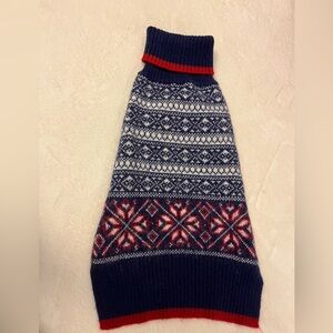 Cozy Nordic Dog Sweater - Blue and Red